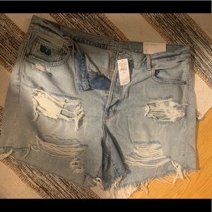 BRAND NEW AEO 90s Boyfriend Shorts